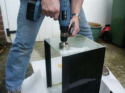 سوراخ کردن شیشه